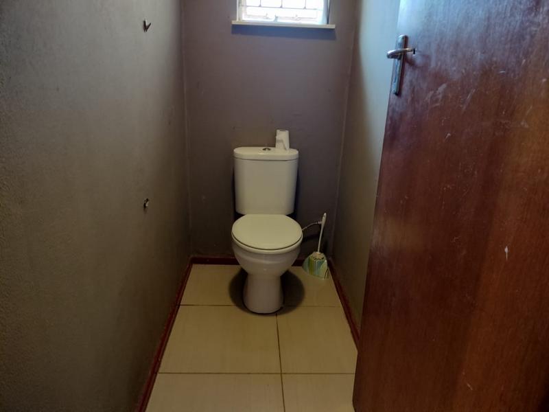 5 Bedroom Property for Sale in Vallombrosa Free State